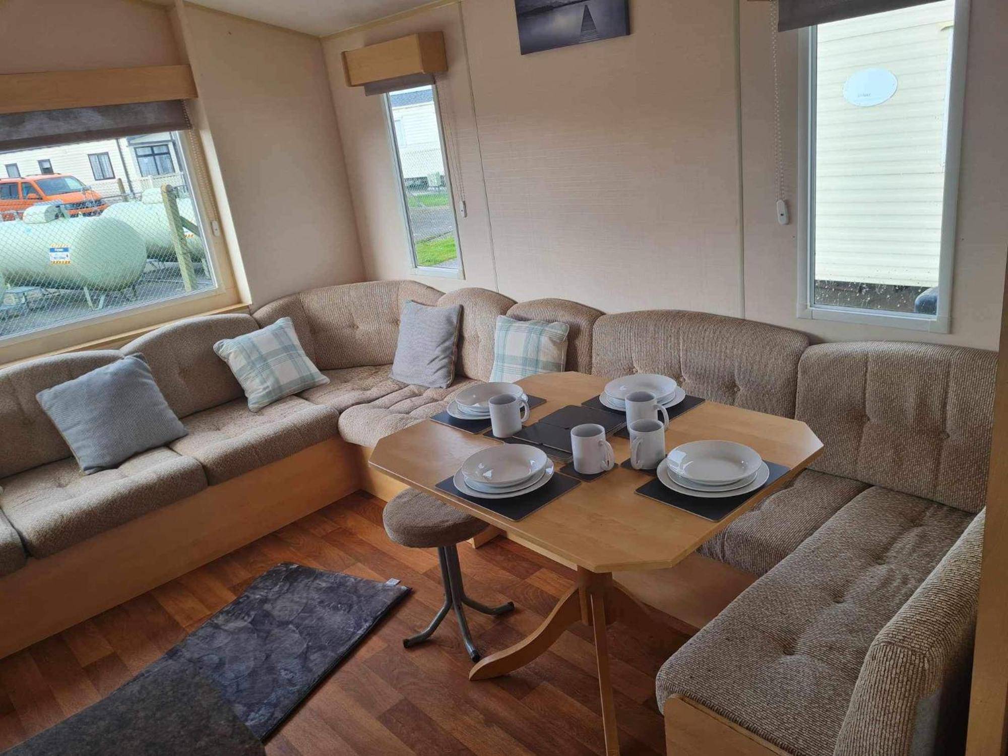 The Summer Golden Gate Towyn Kinmel Bay Exterior photo